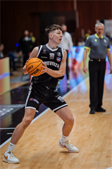 19. kolo TIPOS SBL: BC Prievidza : BC Komárno 101:76 (Vladimír Králik)