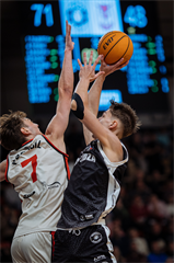 19. kolo TIPOS SBL: BC Prievidza : BC Komárno 101:76 (Vladimír Králik)