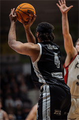 19. kolo TIPOS SBL: BC Prievidza : BC Komárno 101:76 (Vladimír Králik)