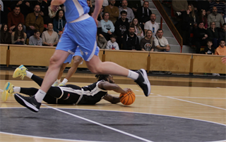 17. kolo TIPOS SBL: BC Prievidza : Slovan Bratislava 67:77 (Ladislav Szibilla)