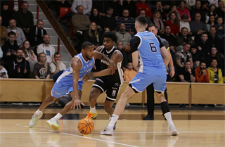17. kolo TIPOS SBL: BC Prievidza : Slovan Bratislava 67:77 (Ladislav Szibilla)
