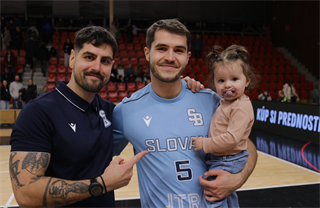 17. kolo TIPOS SBL: BC Prievidza : Slovan Bratislava 67:77 (Ladislav Szibilla)