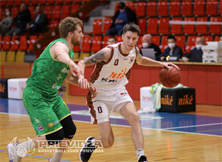22. SBL BC Prievidza- Patrioti Levice 78:80 (foto: Ladislav Szibilla)