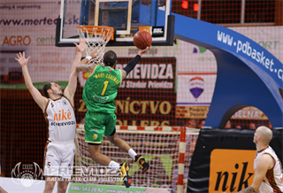 22. SBL BC Prievidza- Patrioti Levice 78:80 (foto: Ladislav Szibilla)