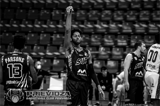 2. zápas BC Prievidza - Iskra Svit 98:82 (foto: Jakub Ruman)