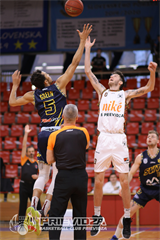 2.zápas BC Prievidza - Iskra Svit 98:82 (foto: Ladislav Szibilla)