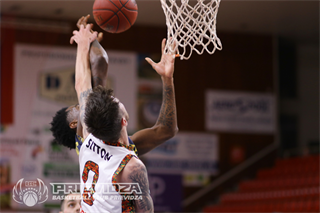 2.zápas BC Prievidza - Iskra Svit 98:82 (foto: Ladislav Szibilla)