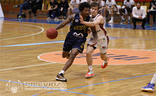 2.zápas BC Prievidza - Iskra Svit 98:82 (foto: Ladislav Szibilla)
