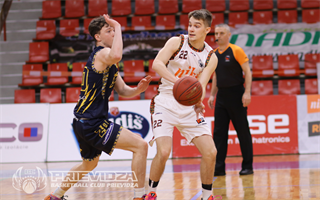 2.zápas BC Prievidza - Iskra Svit 98:82 (foto: Ladislav Szibilla)
