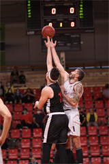 Prípravný zápas - BC Prievidza : Spišskí Rytieri 73:75 (foto: Ladislav Szibilla)