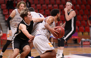 Prípravný zápas - BC Prievidza : Spišskí Rytieri 73:75 (foto: Ladislav Szibilla)