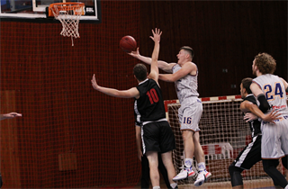 Prípravný zápas - BC Prievidza : Spišskí Rytieri 73:75 (foto: Ladislav Szibilla)