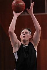 Prípravný zápas - BC Prievidza : Spišskí Rytieri 73:75 (foto: Ladislav Szibilla)