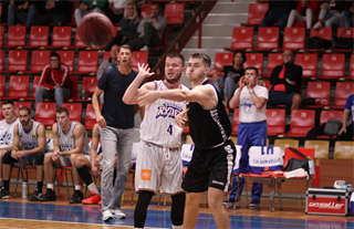 Prípravný zápas - BC Prievidza : Spišskí Rytieri 73:75 (foto: Ladislav Szibilla)