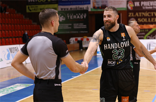 3. Kolo SBL BC Prievidza : MBK Handlová 72:73 (foto: Ladislav Szibilla)