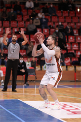 3. Kolo SBL BC Prievidza : MBK Handlová 72:73 (foto: Ladislav Szibilla)