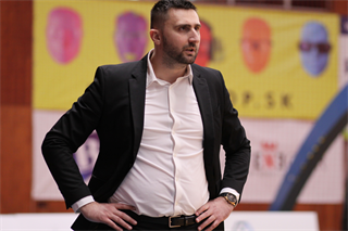 3. Kolo SBL BC Prievidza : MBK Handlová 72:73 (foto: Ladislav Szibilla)