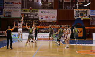 5. Kolo Niké SBL - BC Prievidza : BK Levickí Patrioti 60 : 105 (foto: Ladislav Szibilla)