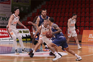 11. Kolo Niké SBL: BC Prievidza - Spišskí Rytieri 58:71 (foto: Ladislav Szibilla)