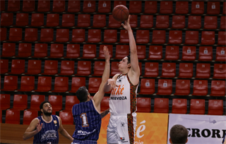 11. Kolo Niké SBL: BC Prievidza - Spišskí Rytieri 58:71 (foto: Ladislav Szibilla)