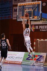 Alpe Adria Cup: BC Prievidza - Nutrisport Ilirija 85:83 (Foto: Ladislav Szibilla)