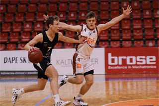 Alpe Adria Cup: BC Prievidza - Nutrisport Ilirija 85:83 (Foto: Ladislav Szibilla)