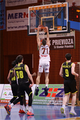 13. Kolo Niké SBL: BC Prievidza - Inter Bratislava 70:79 (foto: Ladislav Szibilla)