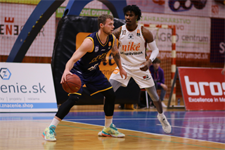8. Kolo Niké SBL: BC Prievidza - Iskra Svit 88:102 (foto: Ladislav Szibilla)