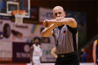 8. Kolo Niké SBL: BC Prievidza - Iskra Svit 88:102 (foto: Ladislav Szibilla)