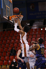 8. Kolo Niké SBL: BC Prievidza - Iskra Svit 88:102 (foto: Ladislav Szibilla)