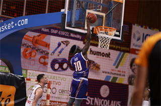 9. Kolo Niké SBL: BC Prievidza - BKM Lučenec 83:91 (foto: Ladislav Szibilla)