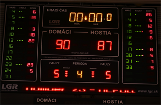 17. Kolo Niké SBL: BC Prievidza - MBK Baník Handlová 90:87 (foto: Ladislav Szibilla)