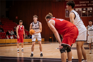 1. liga: BC Prievidza B - Academic ŽU Žilina 72:88 (foto: Vladimír Králik)	
