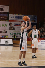 6. Kolo Niké SBL: BC Prievidza - BC Komárno 69:76 (foto: Ladislav Szibilla)	