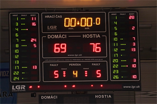 6. Kolo Niké SBL: BC Prievidza - BC Komárno 69:76 (foto: Ladislav Szibilla)	
