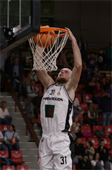8. Kolo Niké SBL: BC Prievidza - BK Iskra Svit 76:86 (foto: Ladislav Szibilla)	