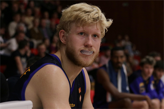 8. Kolo Niké SBL: BC Prievidza - BK Iskra Svit 76:86 (foto: Ladislav Szibilla)	