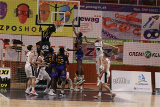 8. Kolo Niké SBL: BC Prievidza - BK Iskra Svit 76:86 (foto: Ladislav Szibilla)	