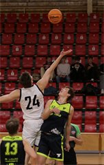 1. liga: BC Prievidza B - BK AS Trenčín U23 107:59 (foto: Ladislav Szibilla)	