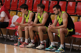 1. liga: BC Prievidza B - BK AS Trenčín U23 107:59 (foto: Ladislav Szibilla)	