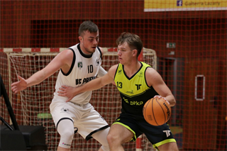 1. liga: BC Prievidza B - BK AS Trenčín U23 107:59 (foto: Ladislav Szibilla)	