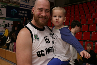 1. liga: BC Prievidza B - BK AS Trenčín U23 107:59 (foto: Ladislav Szibilla)	