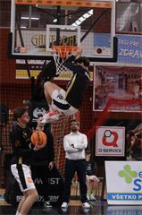11. Kolo Niké SBL: BC Prievidza - Spišskí Rytieri 79:72 (foto: Ladislav Szibilla)	