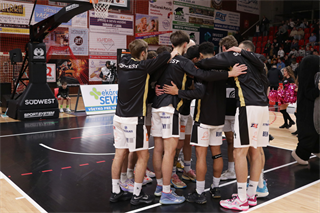 11. Kolo Niké SBL: BC Prievidza - Spišskí Rytieri 79:72 (foto: Ladislav Szibilla)	