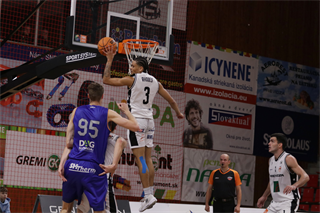 11. Kolo Niké SBL: BC Prievidza - Spišskí Rytieri 79:72 (foto: Ladislav Szibilla)	