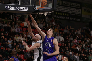 11. Kolo Niké SBL: BC Prievidza - Spišskí Rytieri 79:72 (foto: Ladislav Szibilla)	
