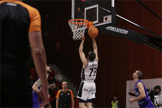 11. Kolo Niké SBL: BC Prievidza - Spišskí Rytieri 79:72 (foto: Ladislav Szibilla)	