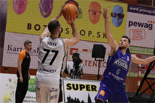 11. Kolo Niké SBL: BC Prievidza - Spišskí Rytieri 79:72 (foto: Ladislav Szibilla)	