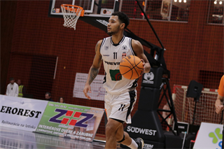 11. Kolo Niké SBL: BC Prievidza - Spišskí Rytieri 79:72 (foto: Ladislav Szibilla)	