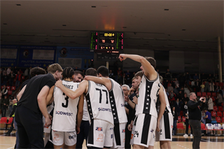 11. Kolo Niké SBL: BC Prievidza - Spišskí Rytieri 79:72 (foto: Ladislav Szibilla)	